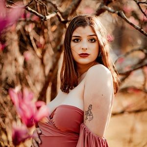 Meet your Posher, Shea